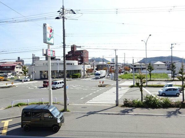 ライブ　ワン　コートの物件内観写真